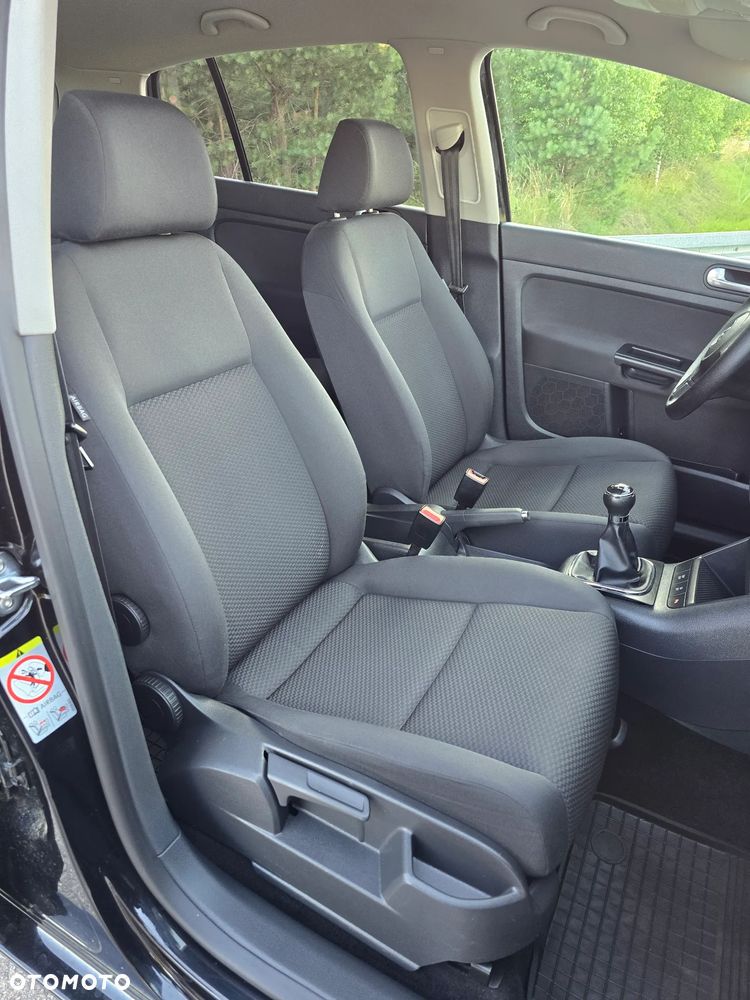 Volkswagen Golf Plus 2.0 TDI Comfortline - 7