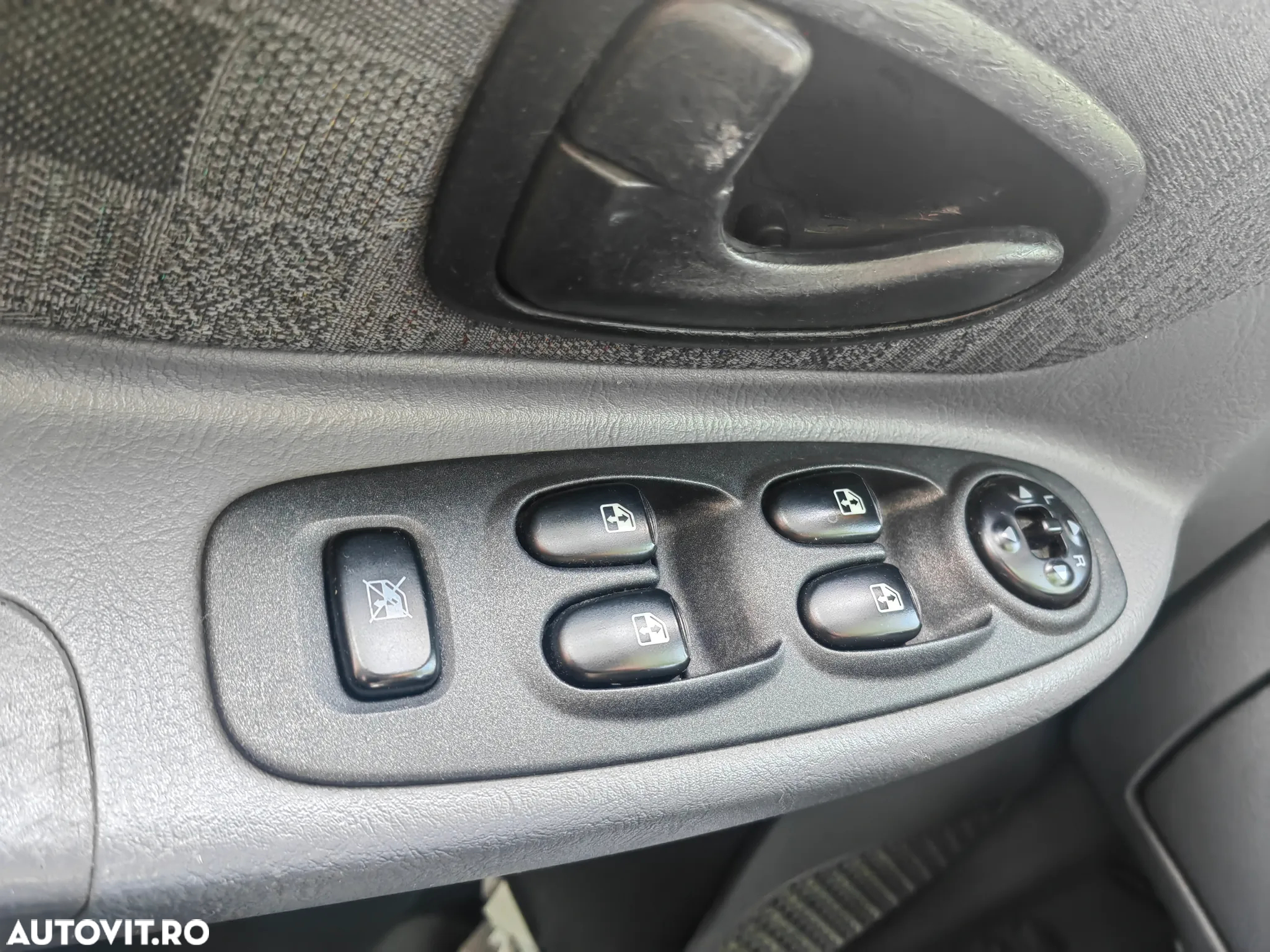 Hyundai Accent 1.3i - 3