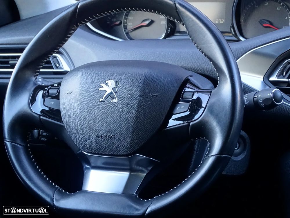 Peugeot 308 1.5 BlueHDi Style - 26