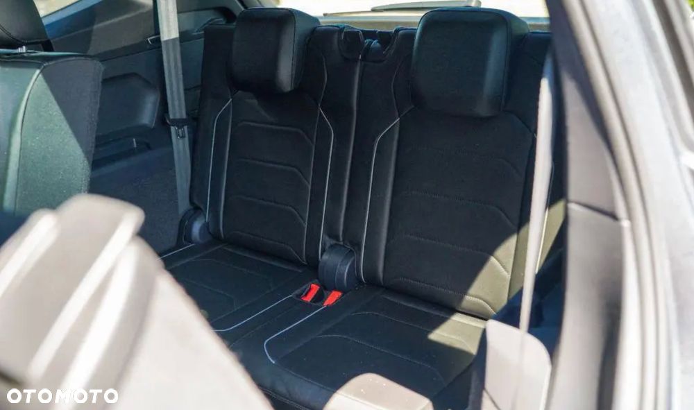 Volkswagen Tiguan - 26