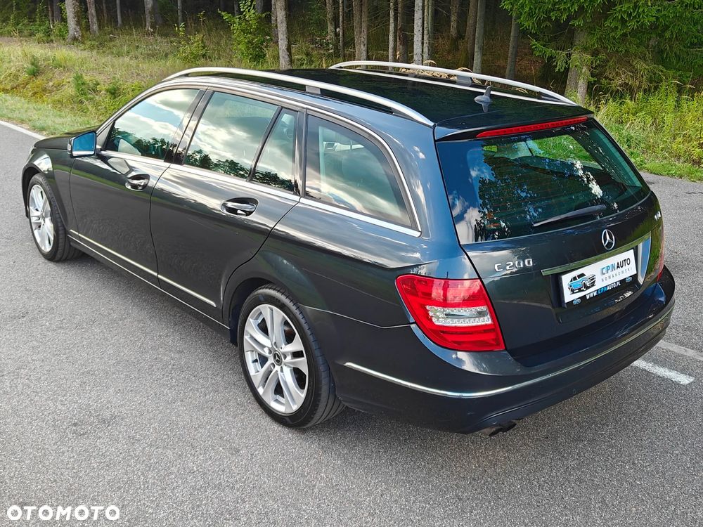Mercedes-Benz Klasa C 200 CDI DPF (BlueEFFICIENCY) 7G-TRONIC Avantgarde - 8