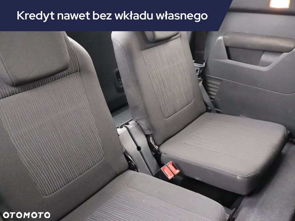 Peugeot 5008 - 19