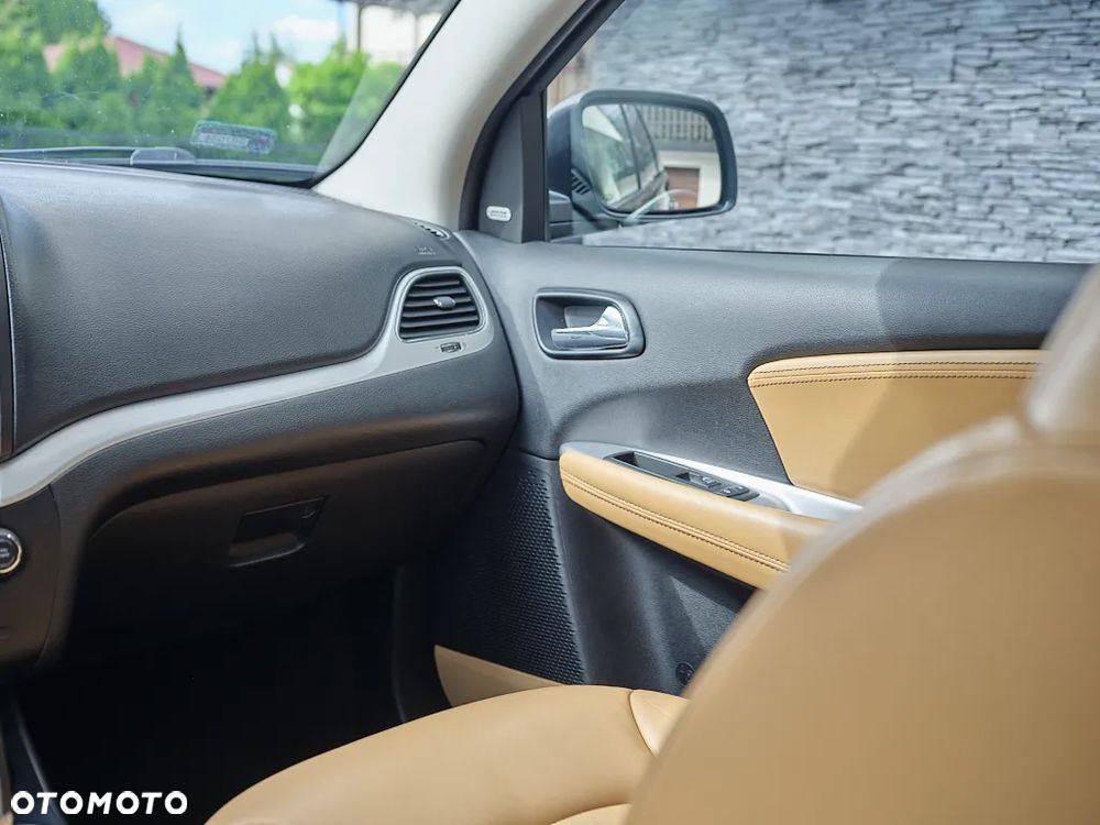 Fiat Freemont 2.0 Multijet Black Code AWD - 21