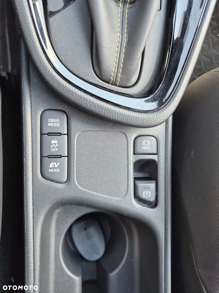 Toyota Yaris Cross Hybrid 1.5 Adventure - 23