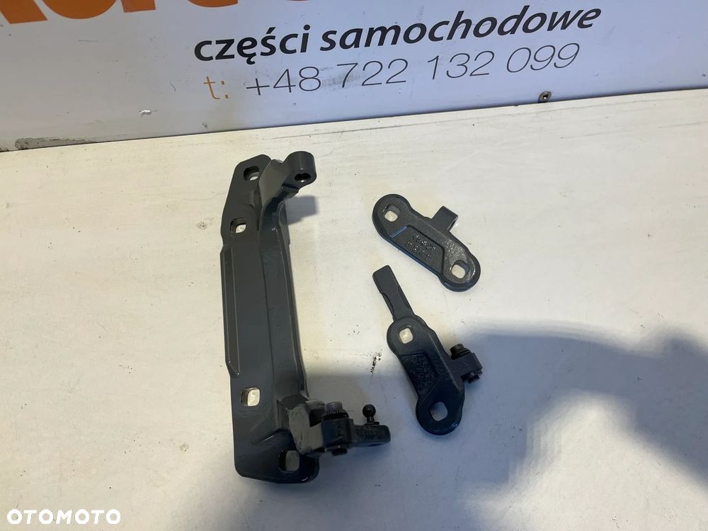MINI CLUBMAN F54 ZAWIAS KALPY TYLNEJ LEWY 7438737 - 1