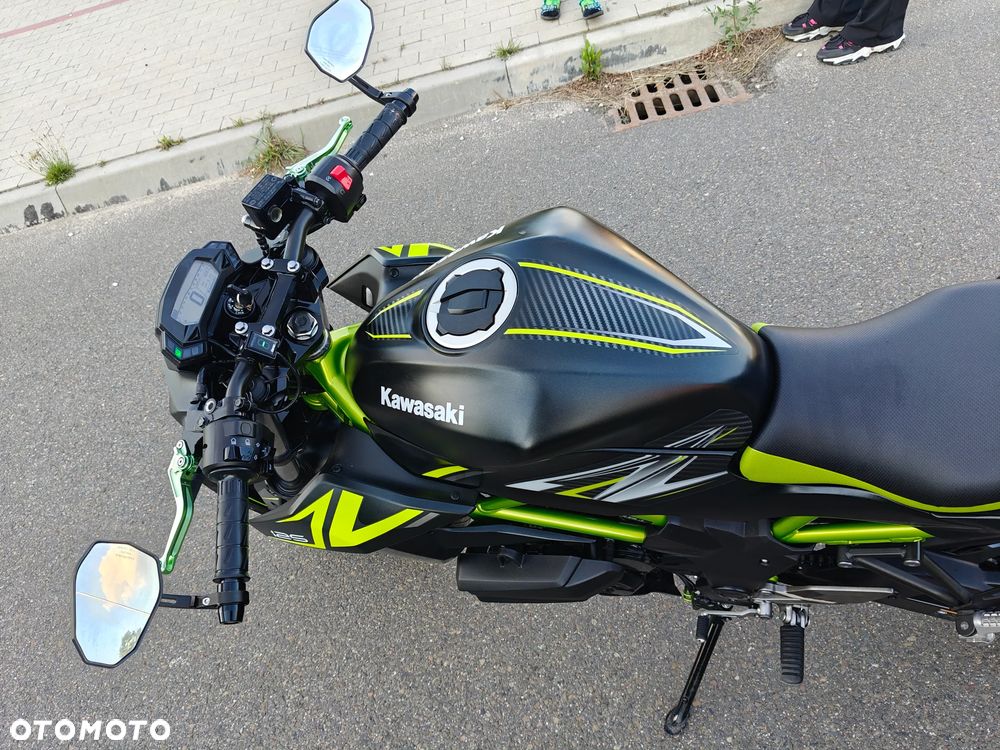 Kawasaki Z - 13