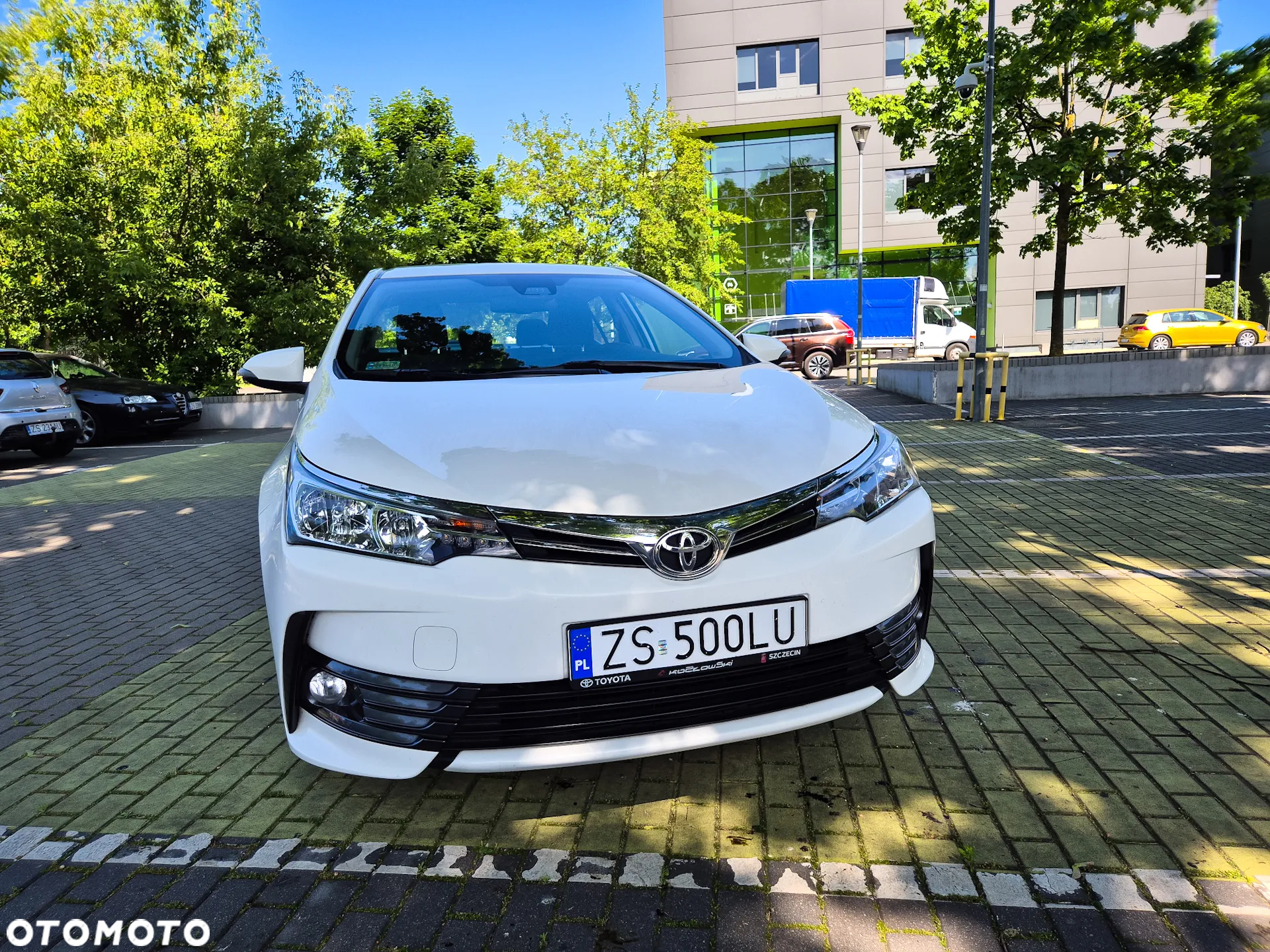 Toyota Corolla 1.6 Comfort - 9