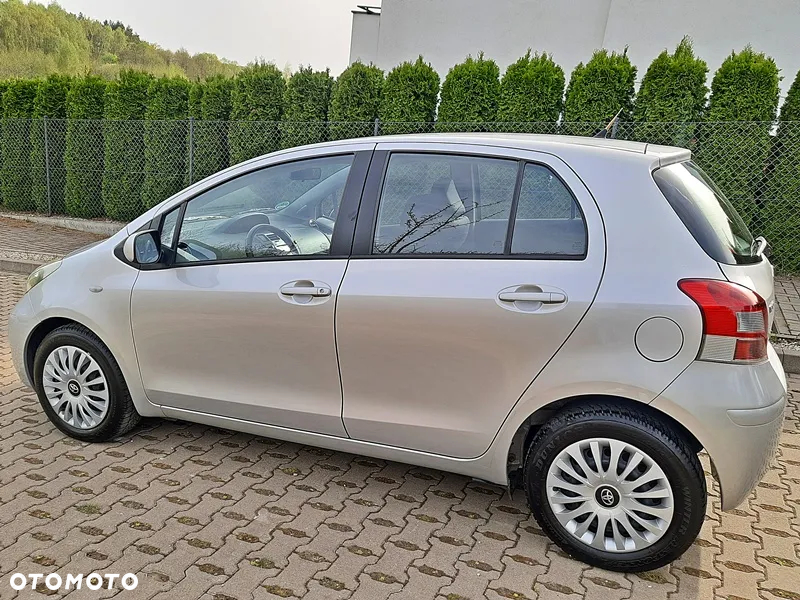 Toyota Yaris 1.33 Sol - 28