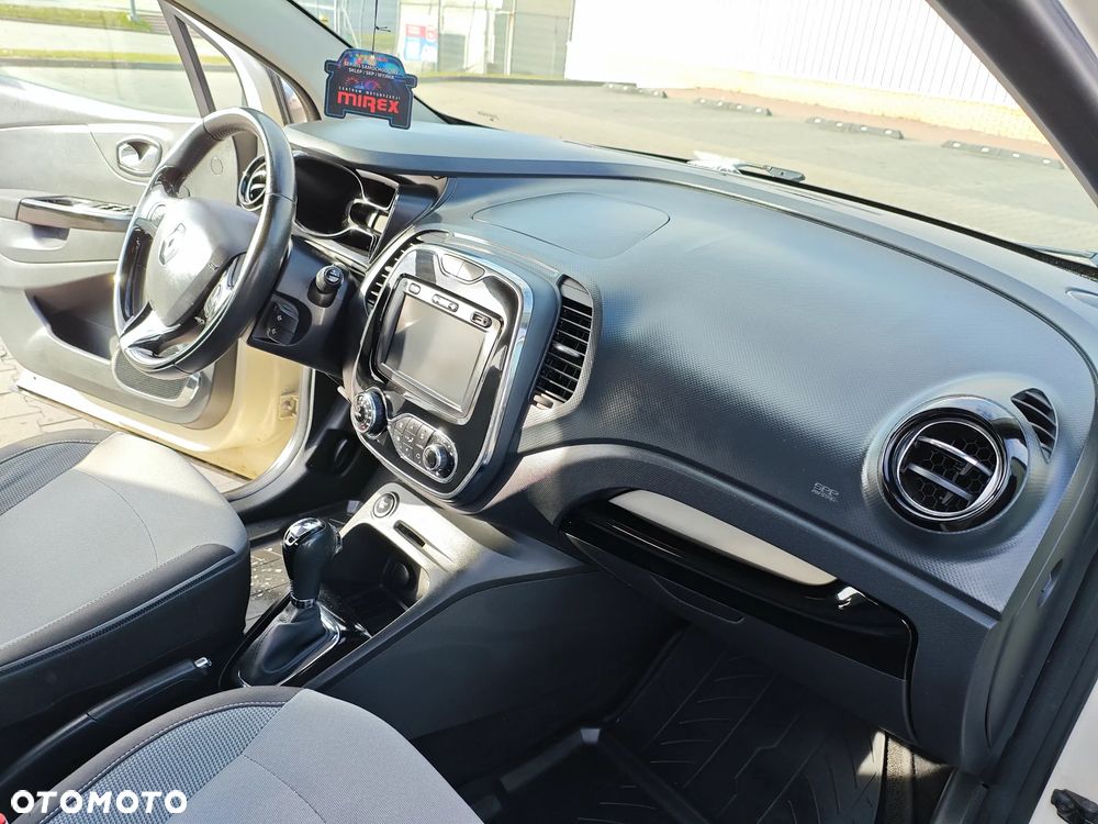 Renault Captur 1.2 TCe Intens EDC - 11