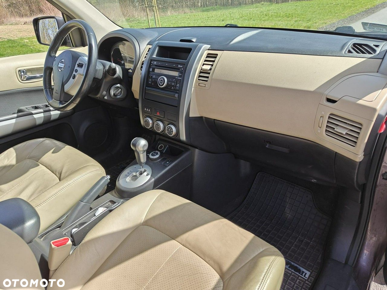 Nissan X-Trail - 12