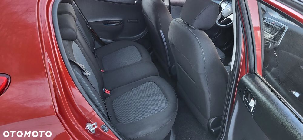 Hyundai i20 1.2 Trend - 17