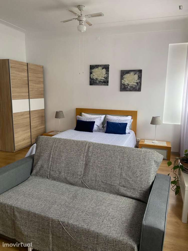 Estúdio - localizado em Santo Ildefonso Porto - Grande imagem: 4/11