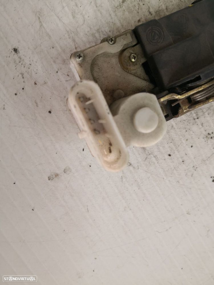 Fecho Da Porta Trás Dto Alfa Romeo 146 (930_) - 2