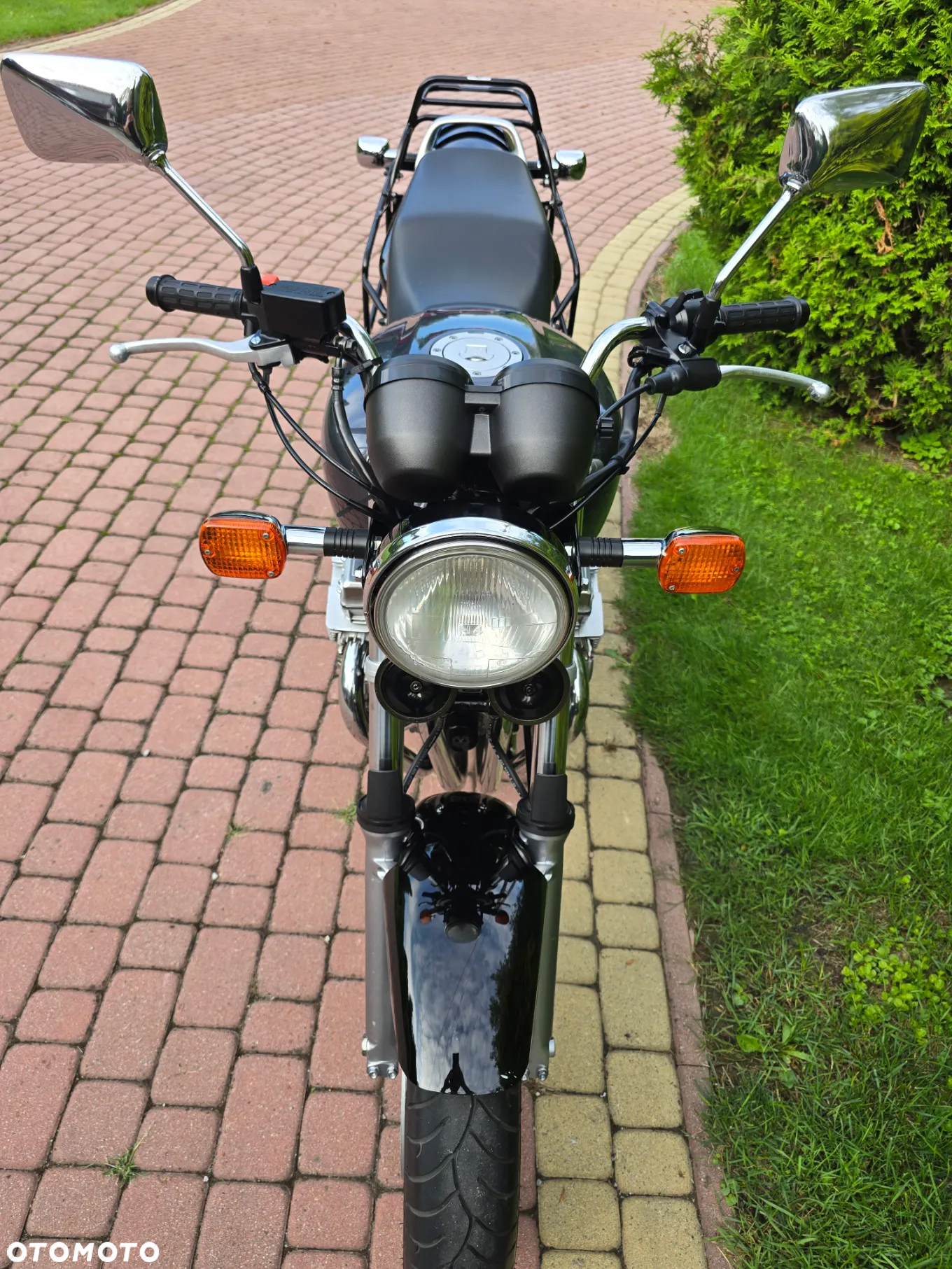 Honda CB - 10