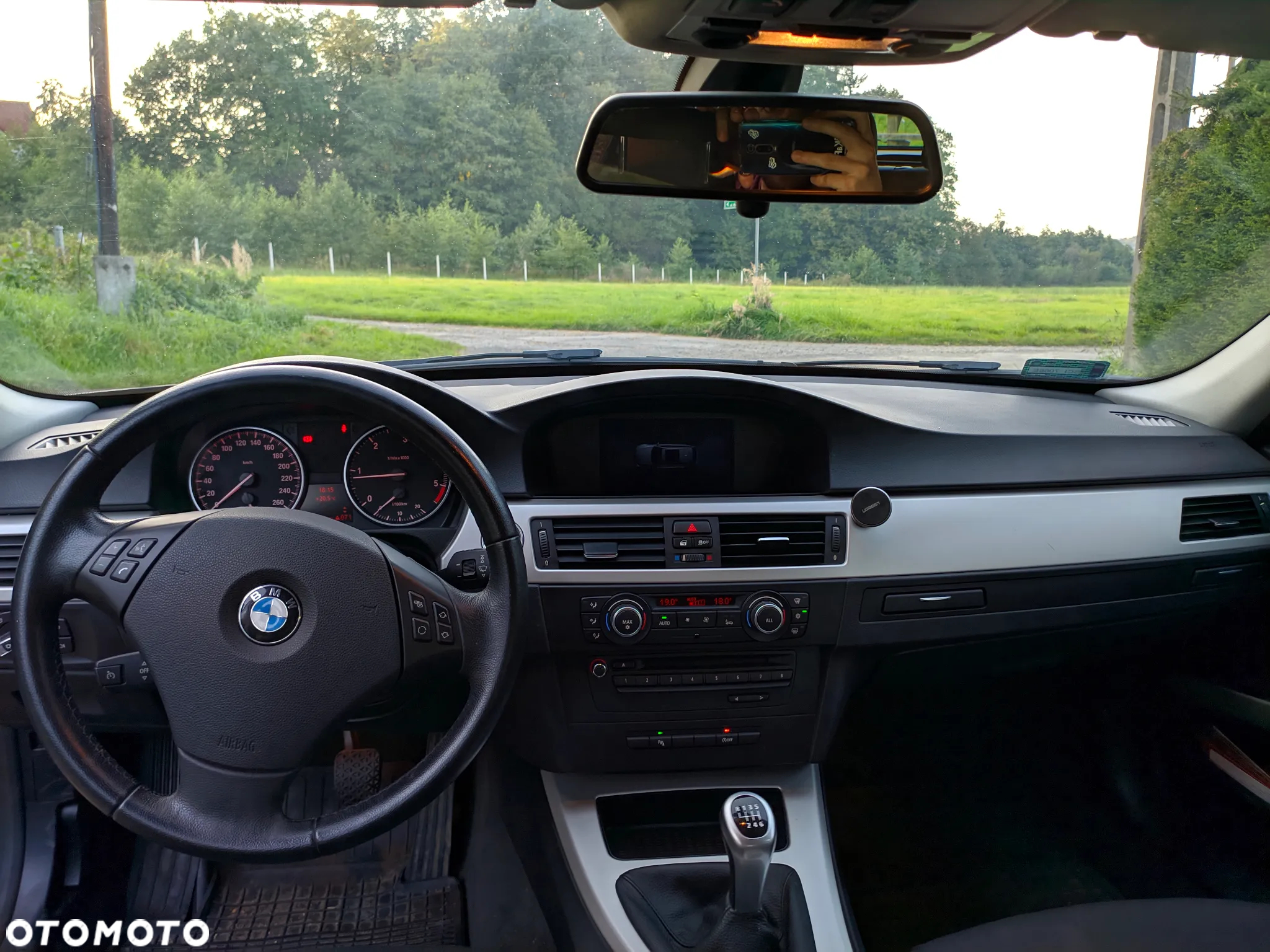 BMW Seria 3 320d Efficient Dynamics - 12