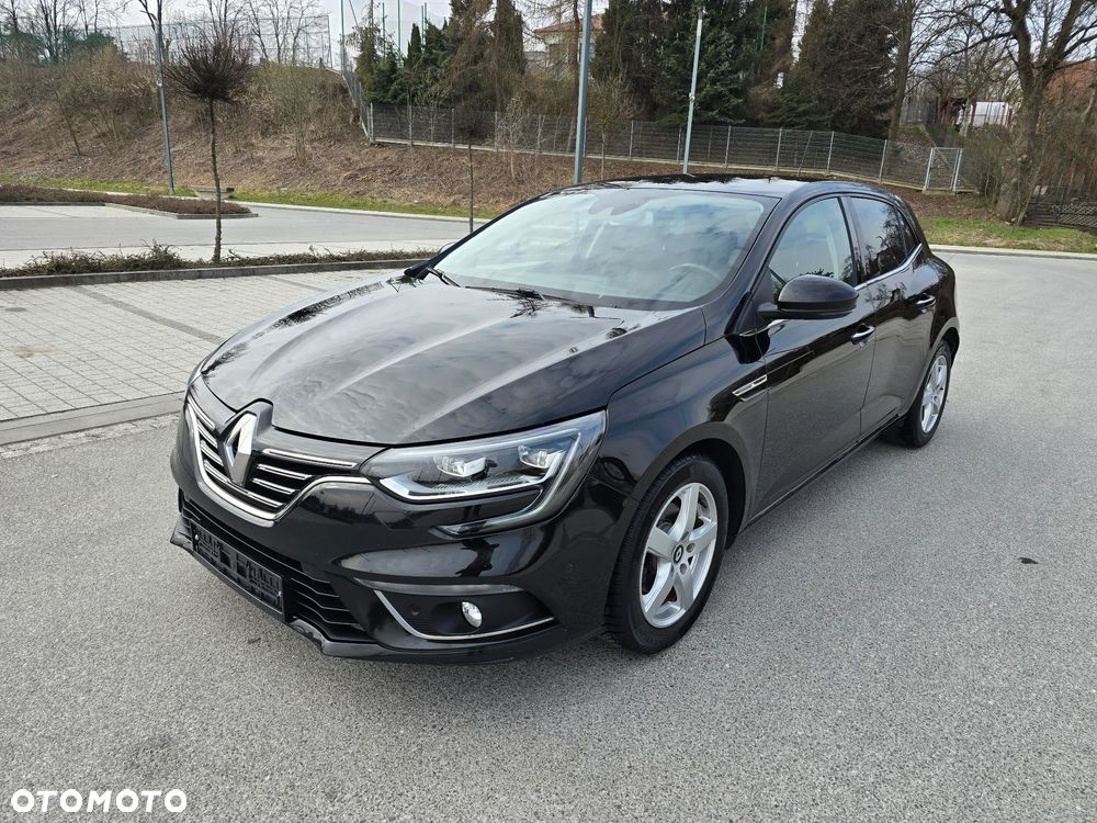 Renault Megane BLUE dCi 115 BOSE EDITION - 23