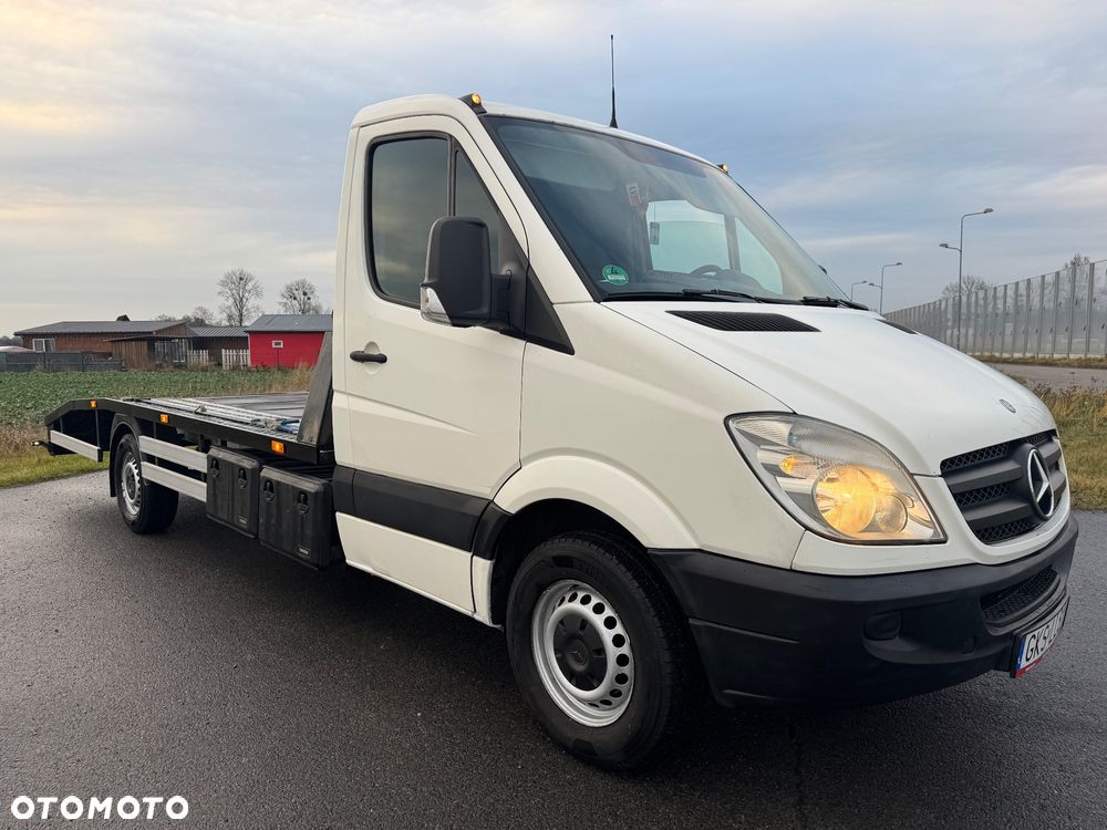 Mercedes-Benz Sprinter - 7