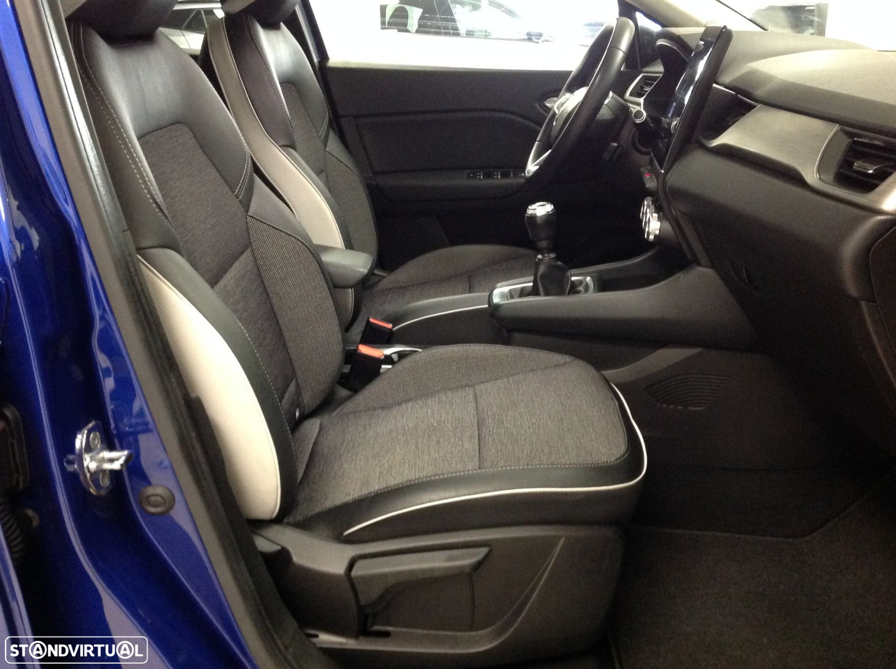 Renault Captur 1.0 TCe Exclusive - 9