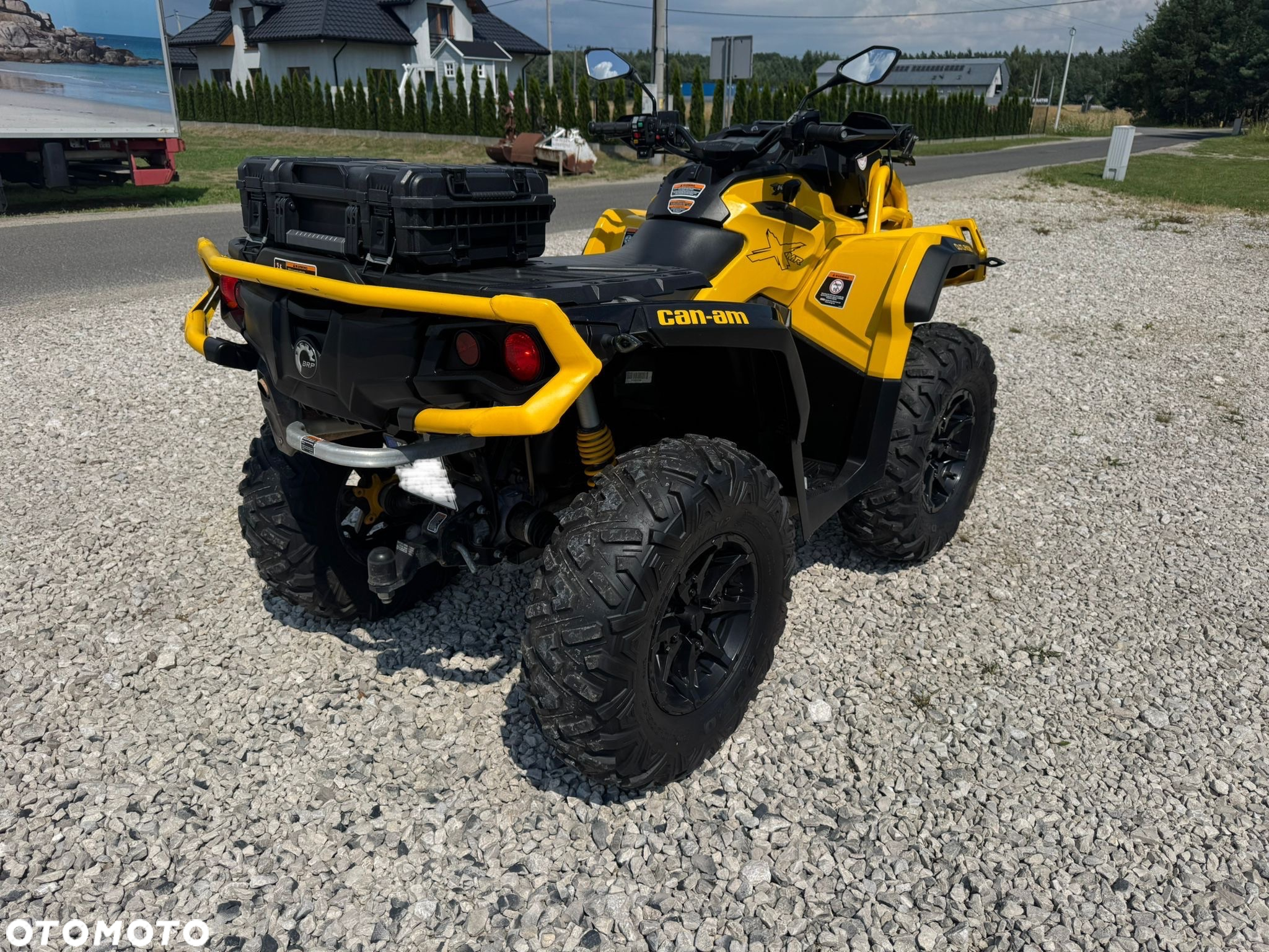 Can-Am Outlander - 4