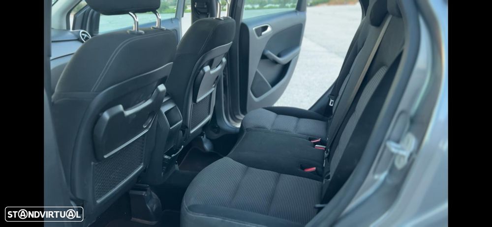 Mercedes-Benz B 180 d Urban - 11