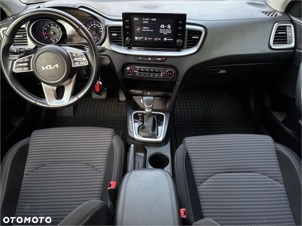 Kia Ceed 1.5 T-GDI M DCT - 18