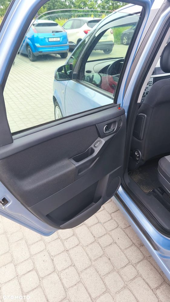 Opel Meriva 1.4 Cosmo - 24