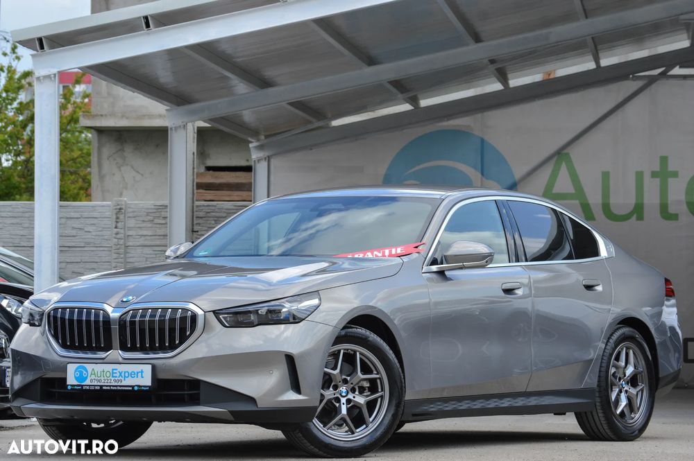 BMW Seria 5 520i AT MHEV - 4