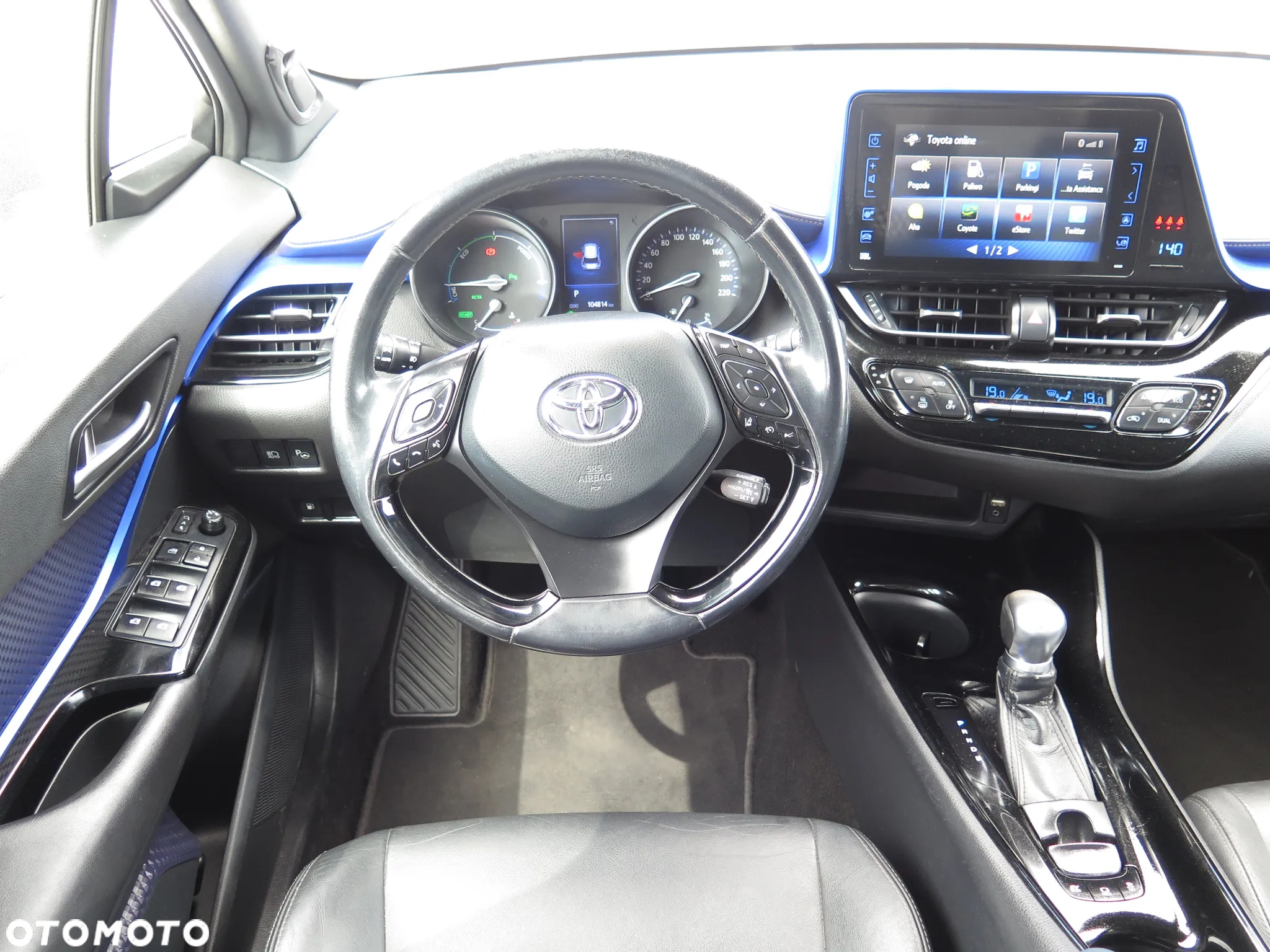 Toyota C-HR - 13