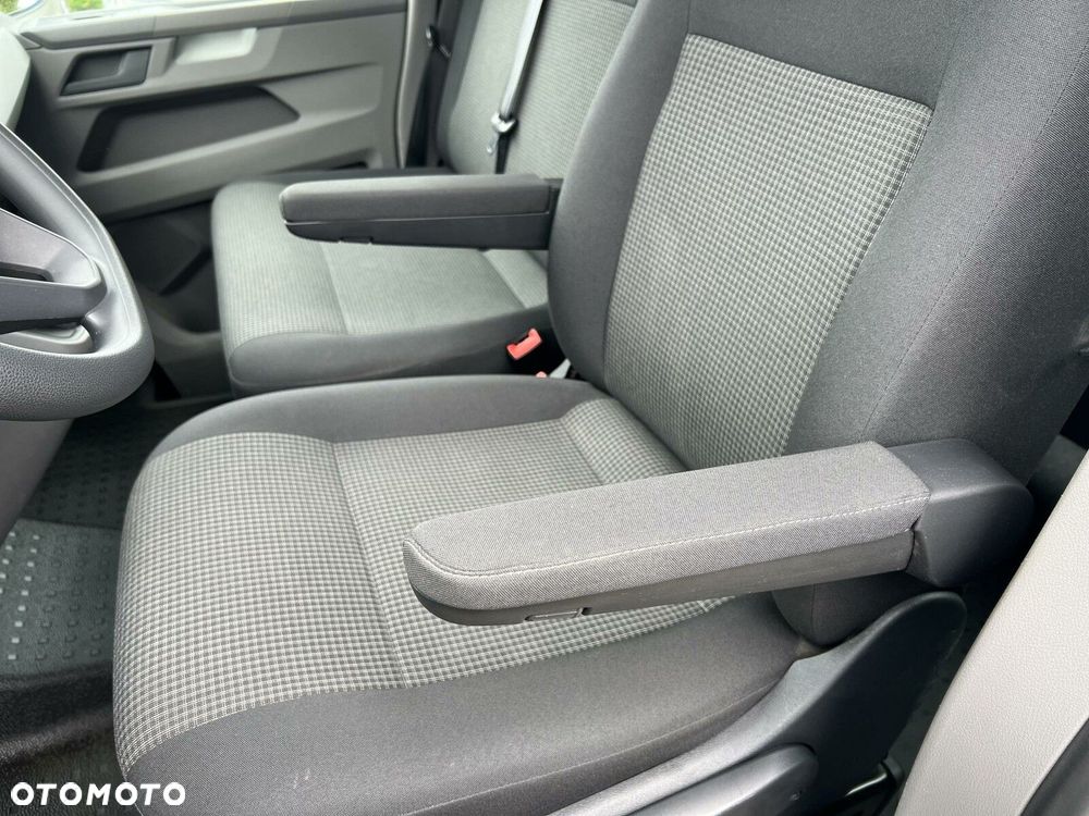 Volkswagen Transporter - 17