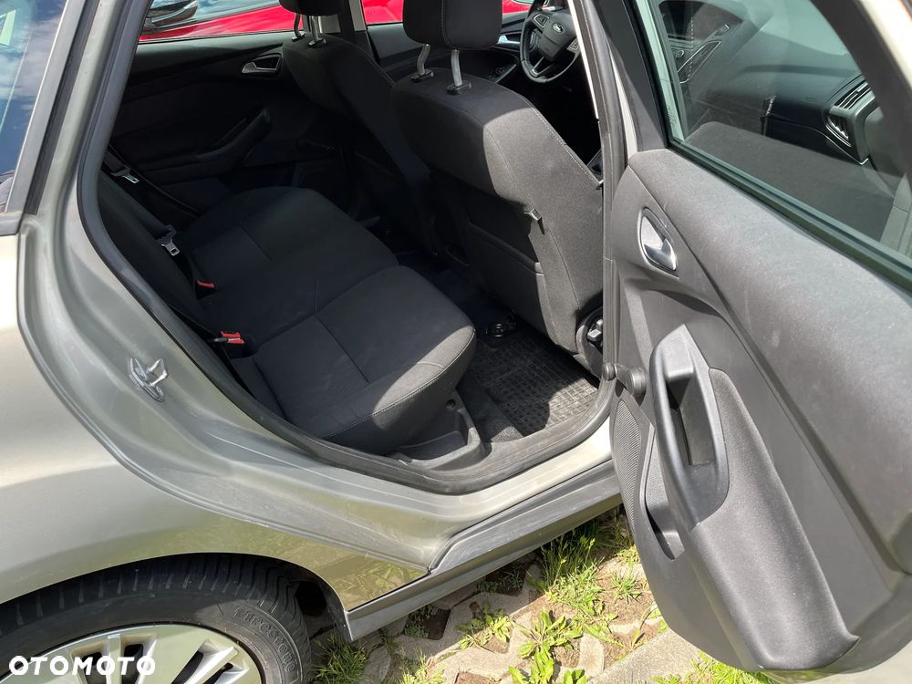 Ford Focus 1.0 EcoBoost Trend - 11