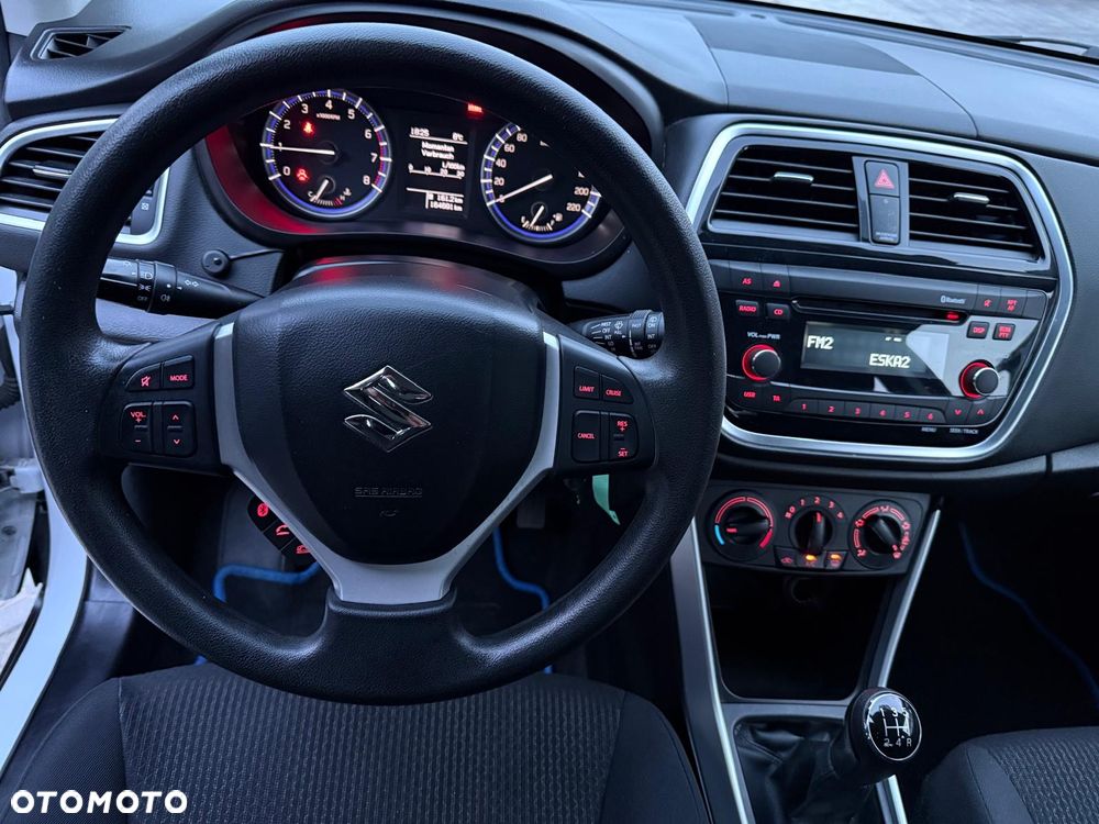 Suzuki SX4 1.5 Comfort - 35
