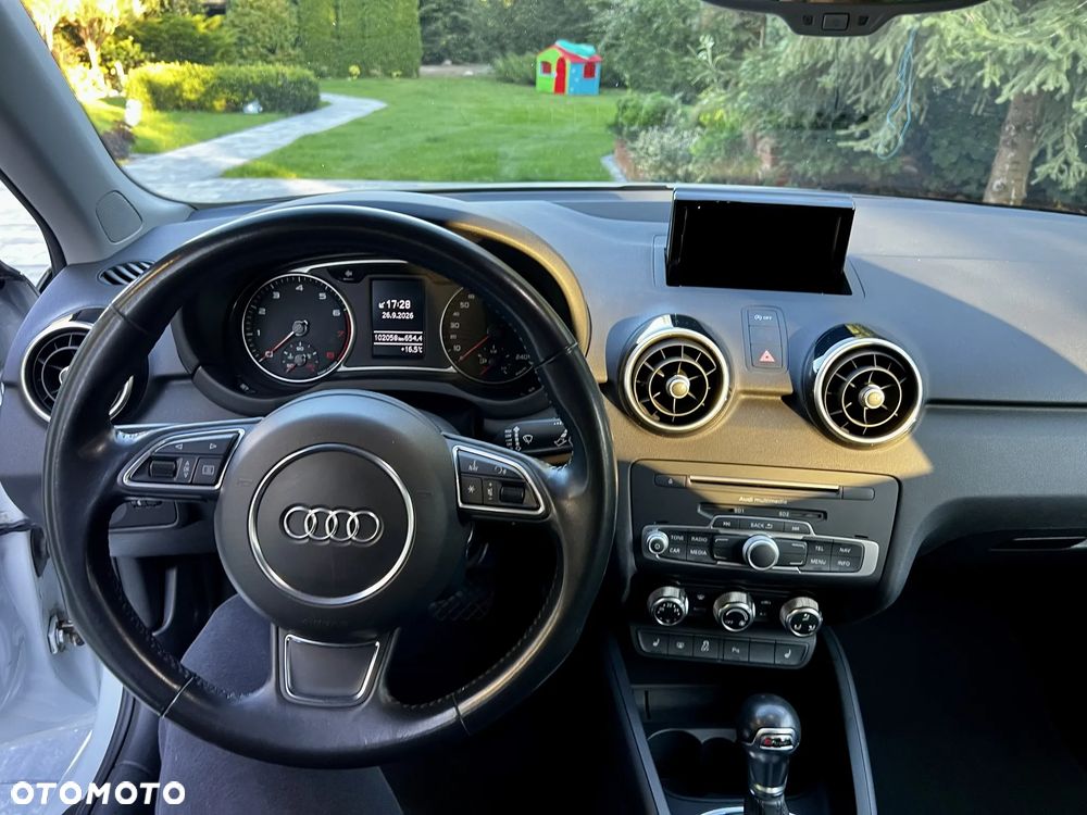 Audi A1 Sportback 1.4 TFSI S tronic - 11