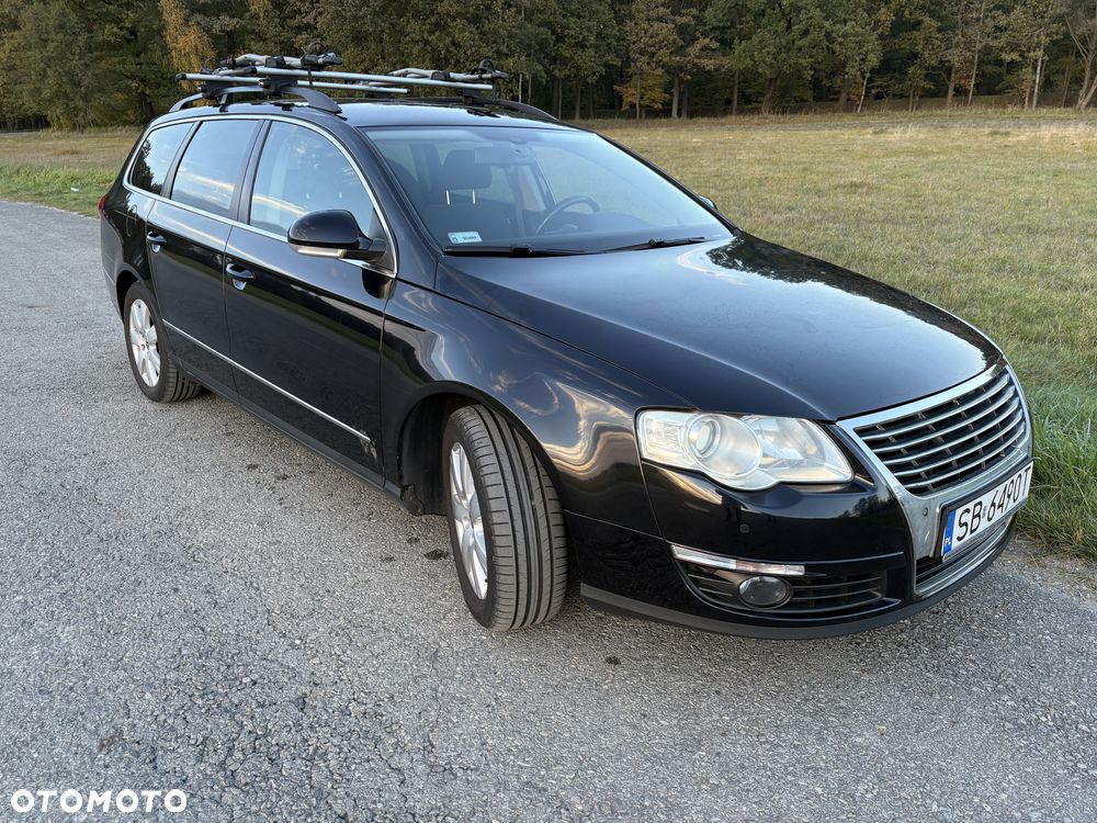 Volkswagen Passat Variant 2010 photo 2