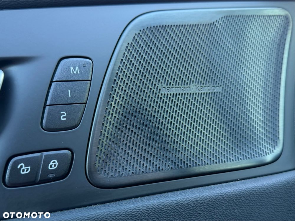 Volvo XC 60 B4 D Inscription - 27