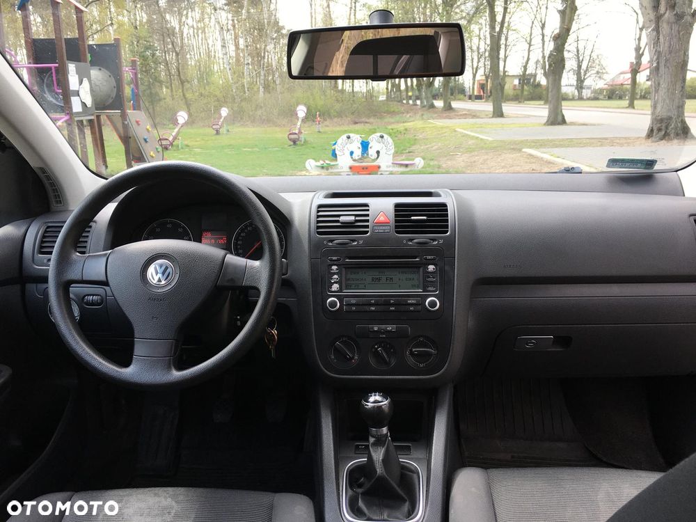 Volkswagen Golf 1.6 Trendline - 6