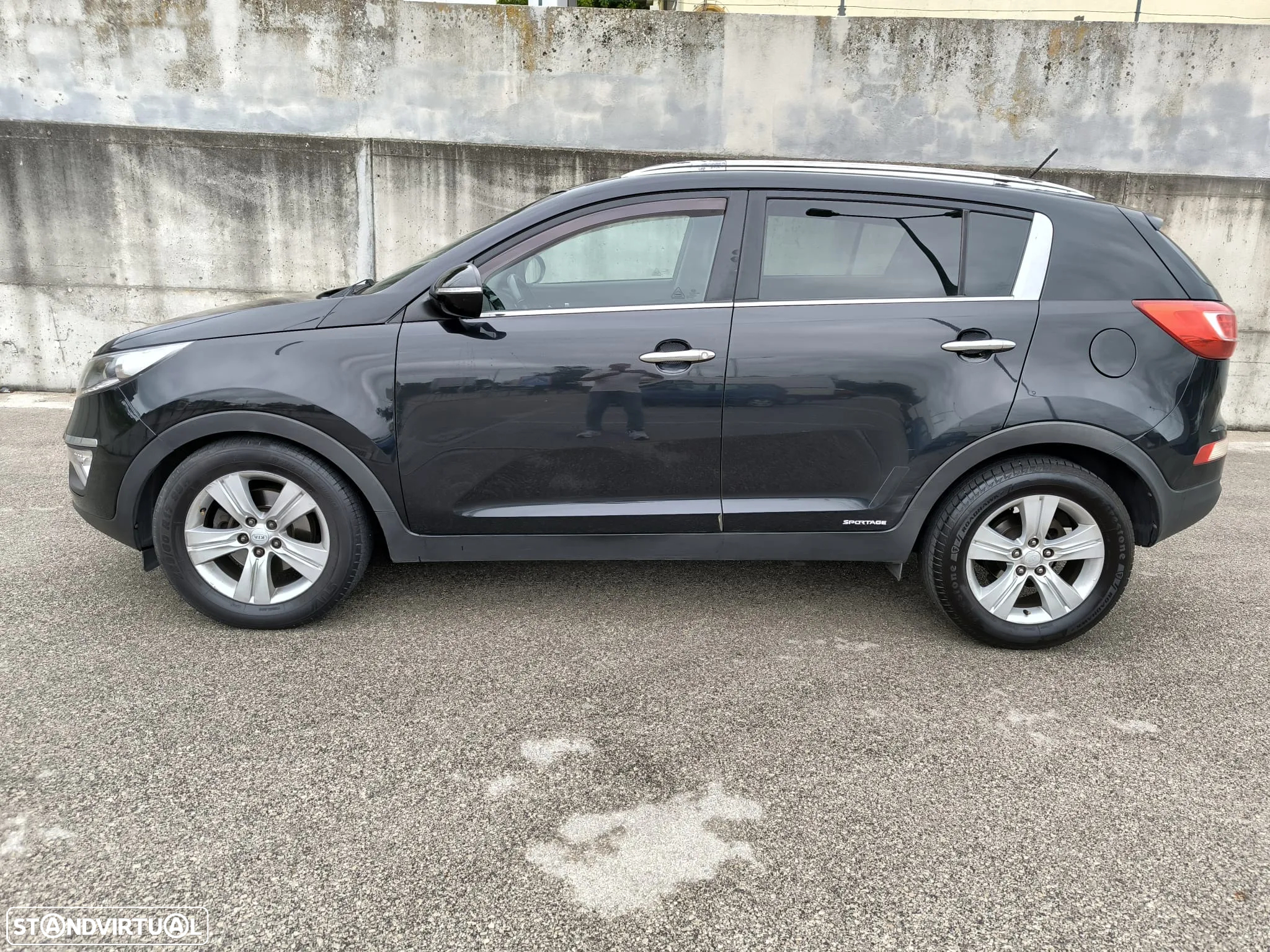 Kia Sportage 1.7 CRDI ISG LX - 11