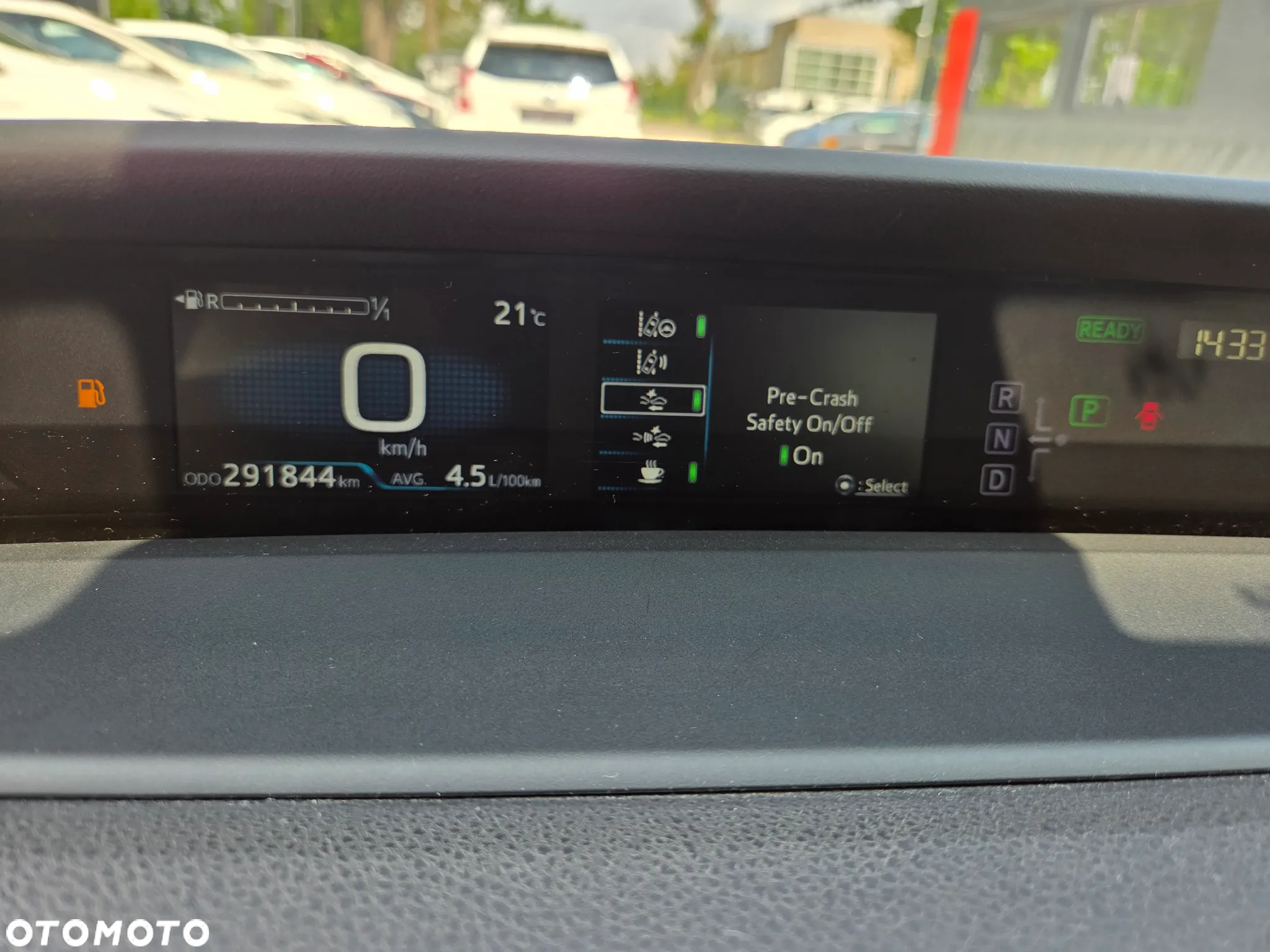 Toyota Prius 1.8 Hybrid Prestige - 16