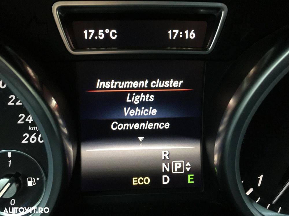 Mercedes-Benz ML 250 BlueTEC 4MATIC 7G-TRONIC - 30