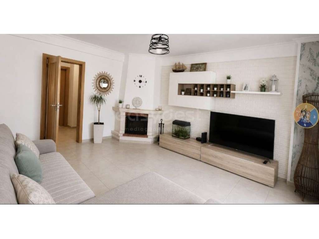 Apartamento T2 em excelente estado, localizado em Alcácer do Sal - Grande imagem: 3/17