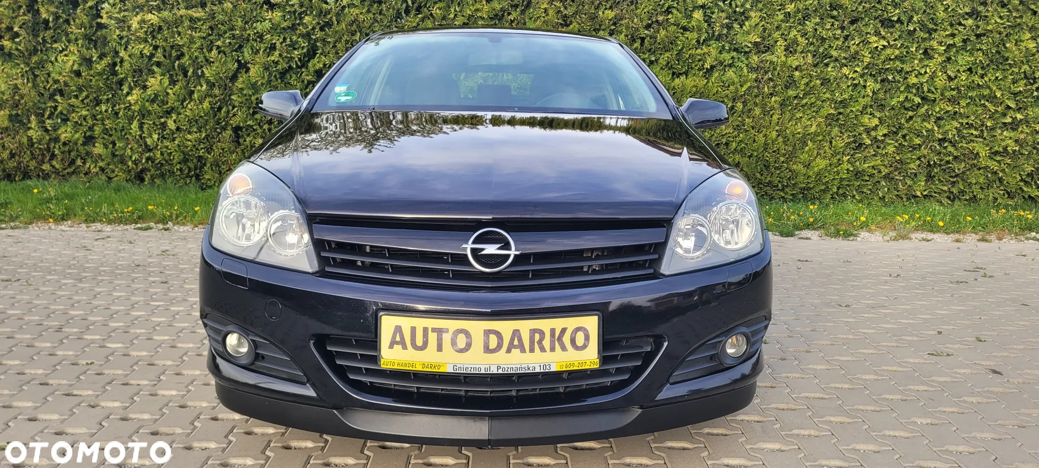Opel Astra GTC 1.6 - 14