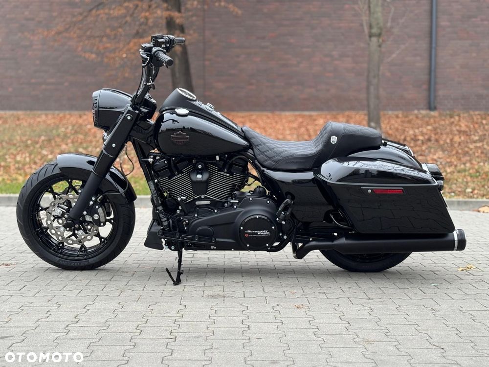 Harley-Davidson Touring Road King - 23