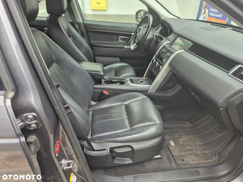 Land Rover Discovery Sport SD4 HSE Luxury - 25