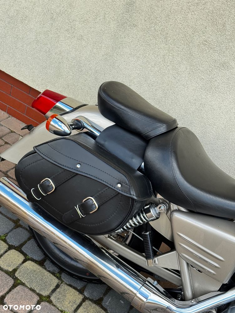 Honda VT - 12