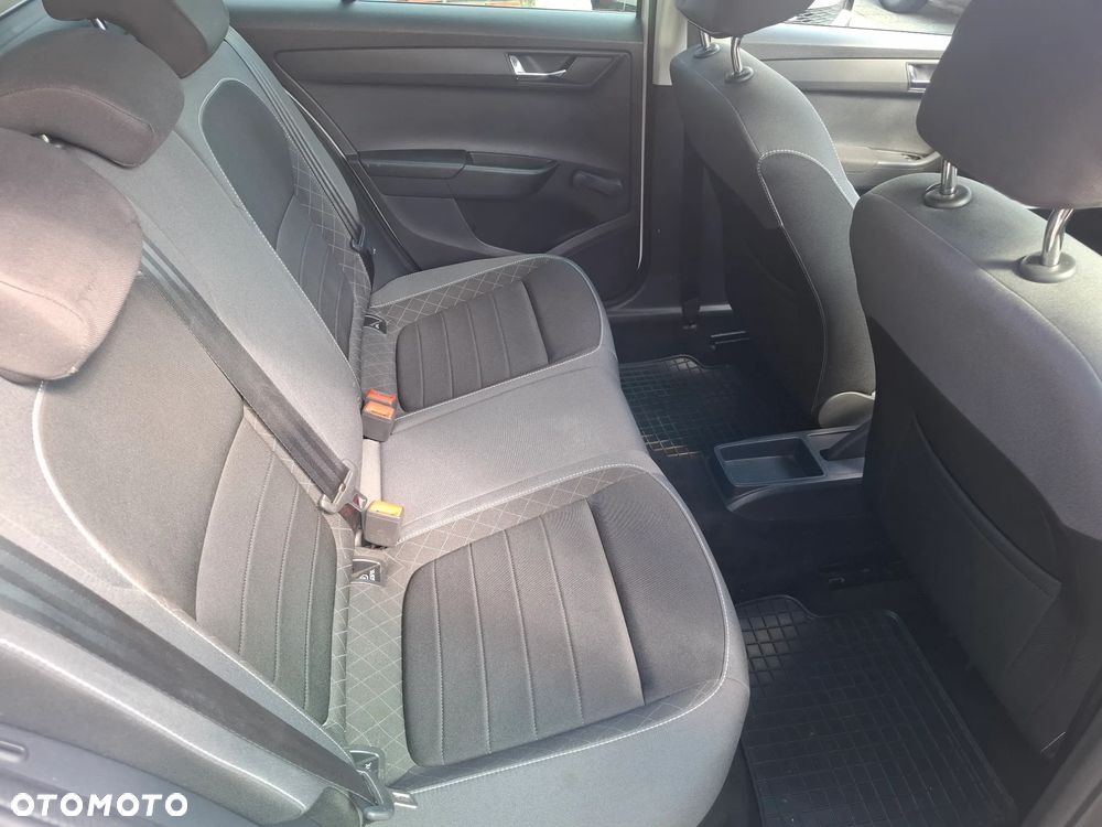 Skoda Fabia 1.0 TSI Ambition - 24