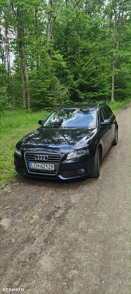 Audi A4 Avant - 1