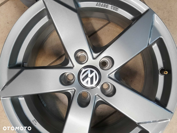 ALUfelgi 17  seat VW golf 6,7 caddy touran skoda 7jx17 a3