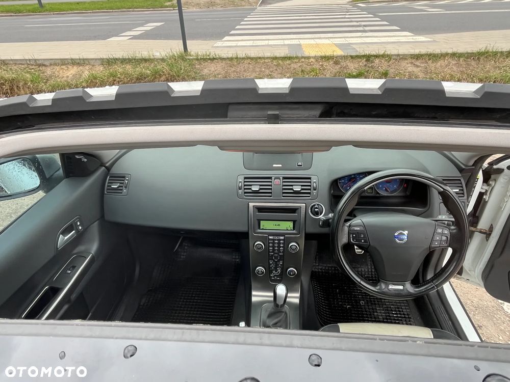 Volvo C30 2.0D R-Design - 16