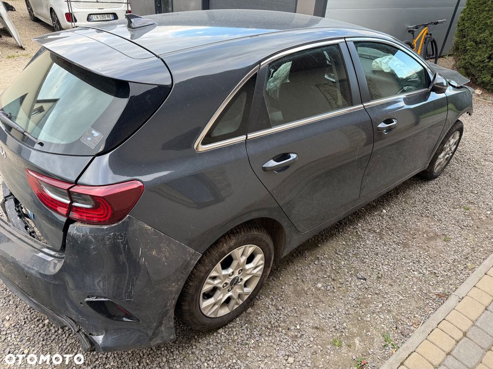 Kia Ceed 1.0 T-GDI 100 OPF Attract - 1