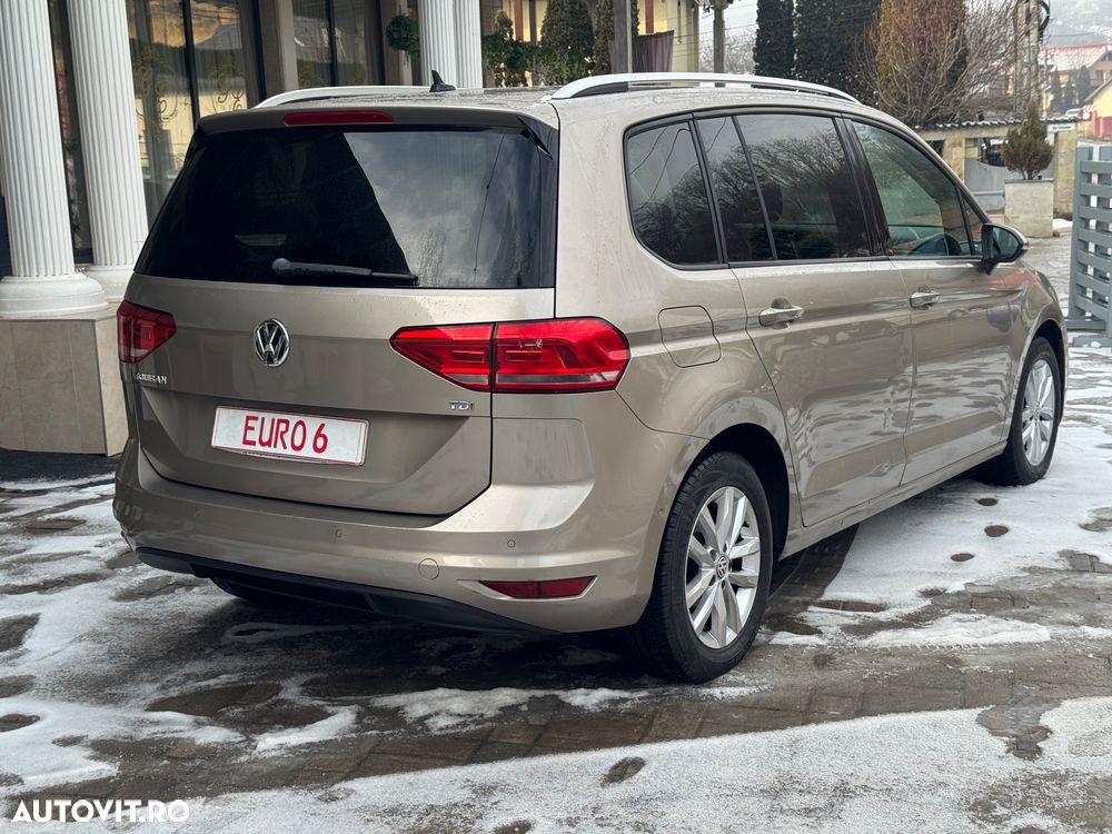 Volkswagen Touran 1.6 TDI SCR (BlueMotion Technology) DSG Comfortline - 6
