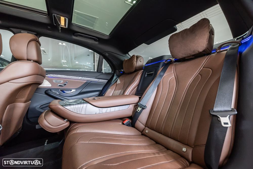 Mercedes-Benz S 560 e L 9G-TRONIC - 32